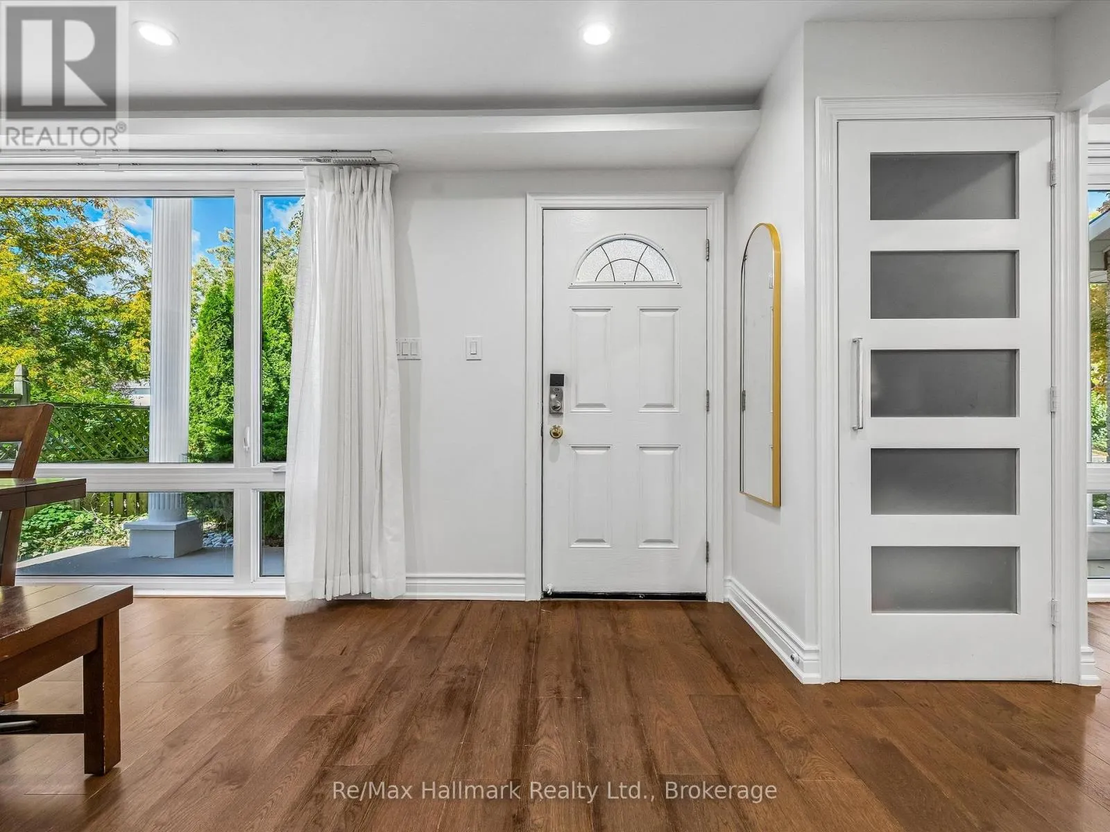 2194 CONSTANCE DRIVE