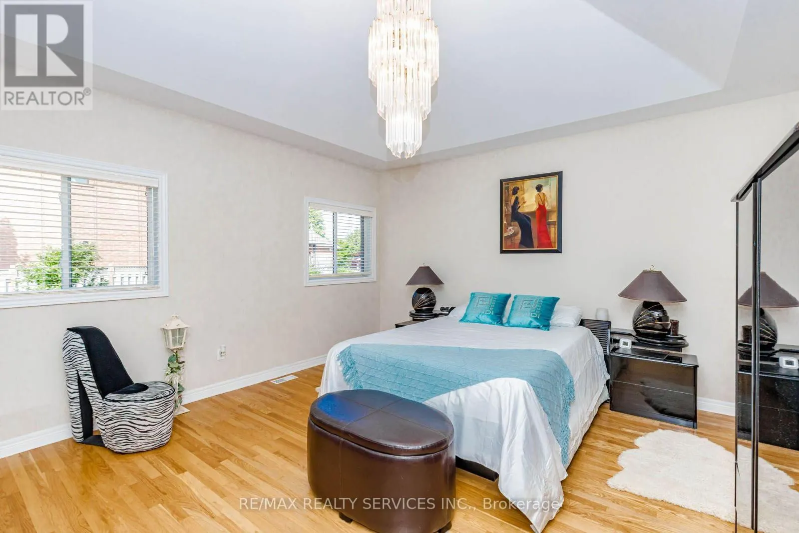 128 VALLEYWOOD BOULEVARD