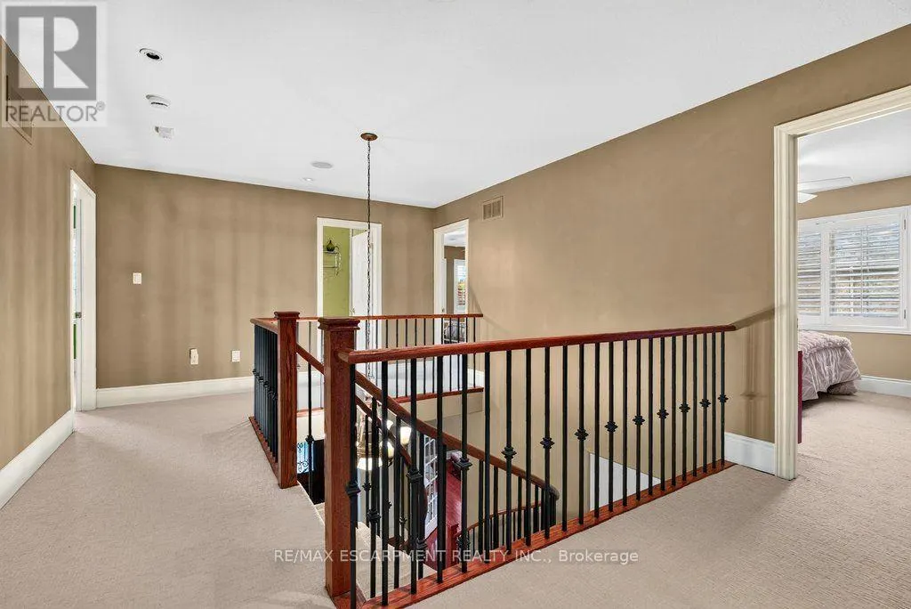 4278 CLUBVIEW DRIVE