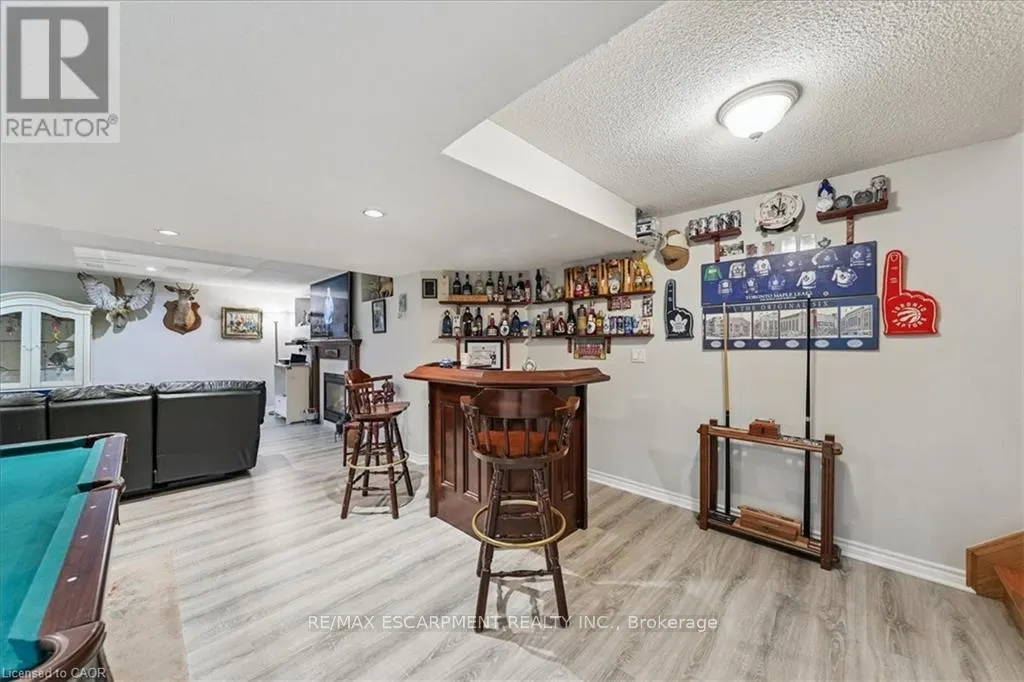 52 MISTYCREEK CRESCENT