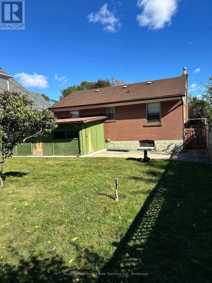 294 FELAN AVENUE