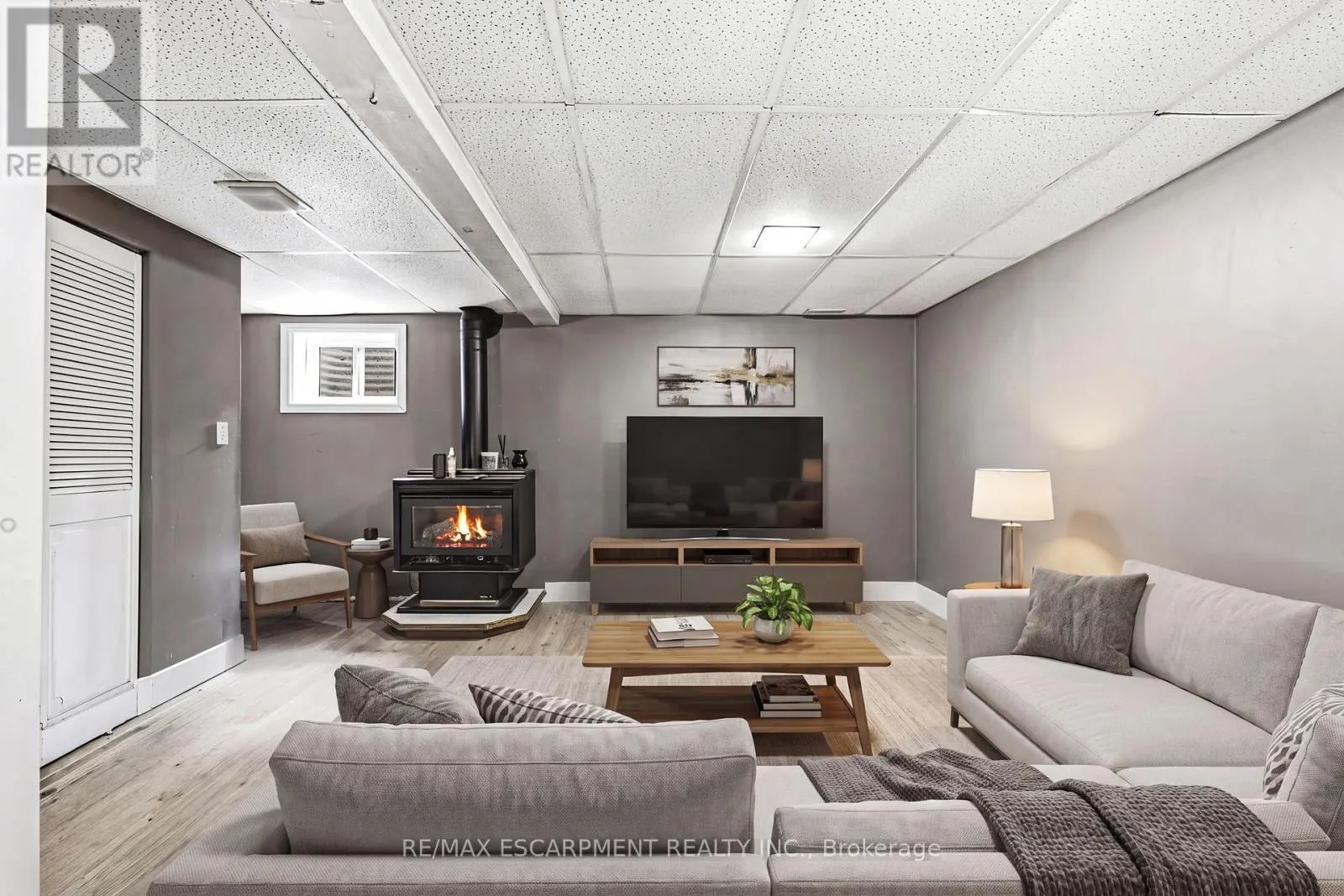 14 - 564 SHERATON ROAD