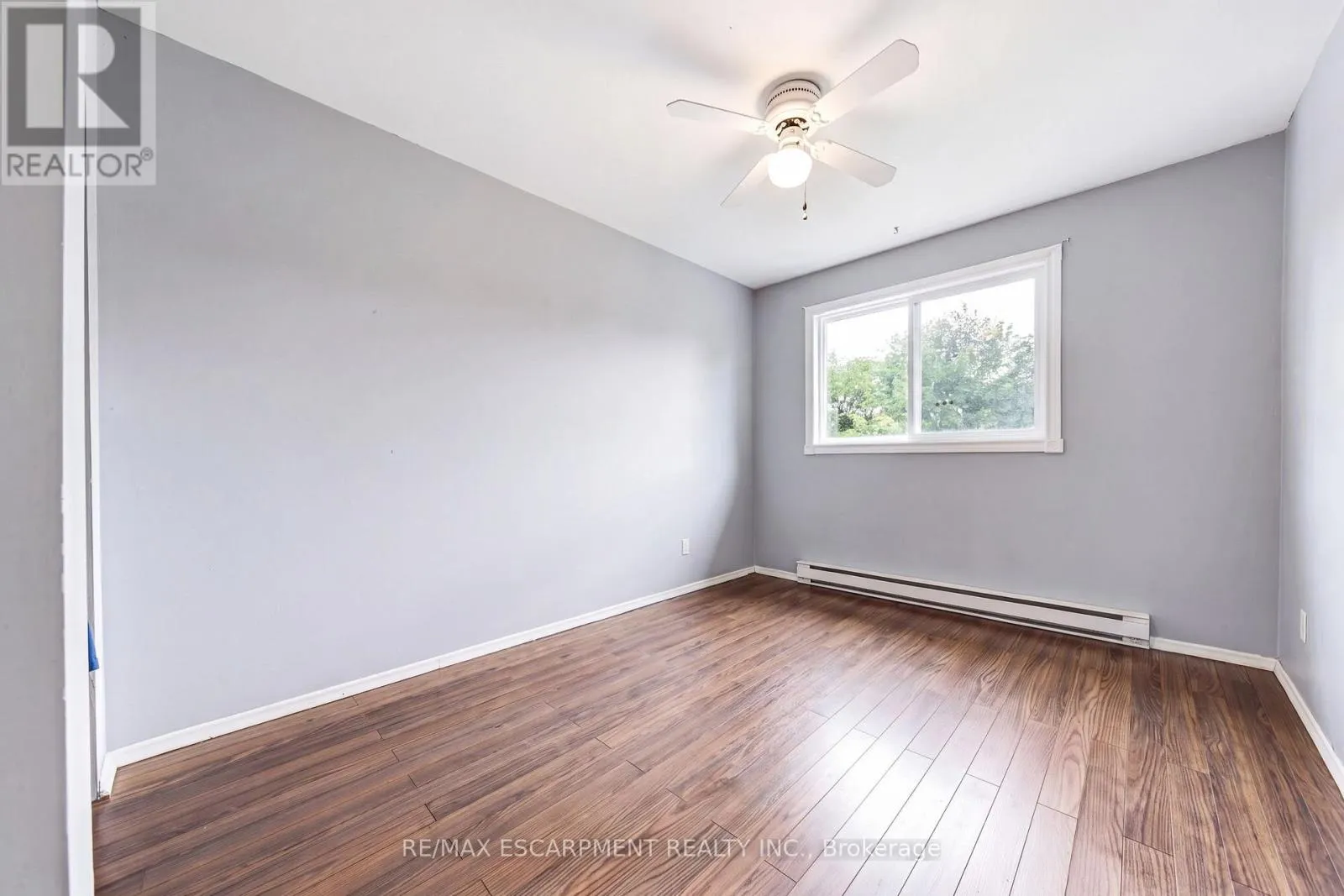 14 - 564 SHERATON ROAD