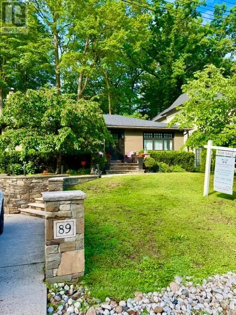 89 HOLYROOD AVENUE