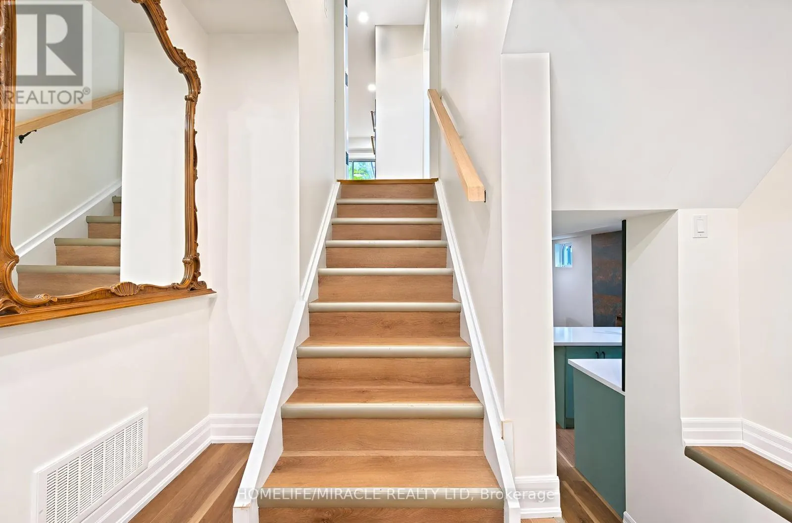 29 HOLMES DRIVE