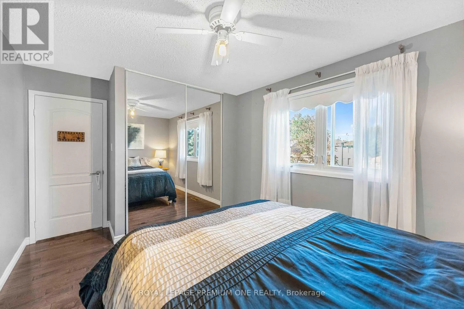 25 SIR LANCELOT COURT