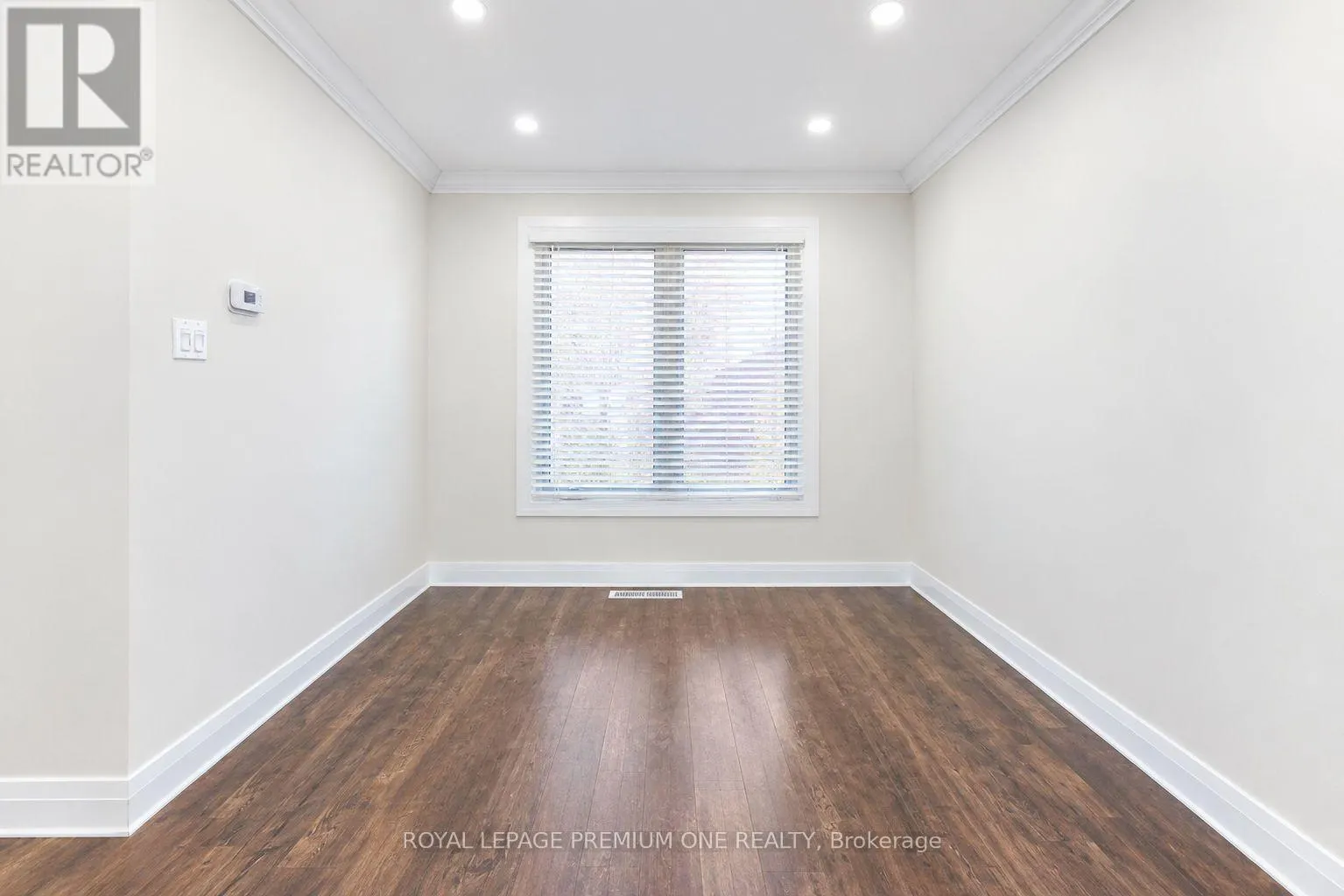 25 SIR LANCELOT COURT