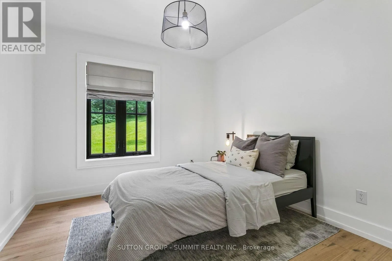 1315 BRITANNIA ROAD