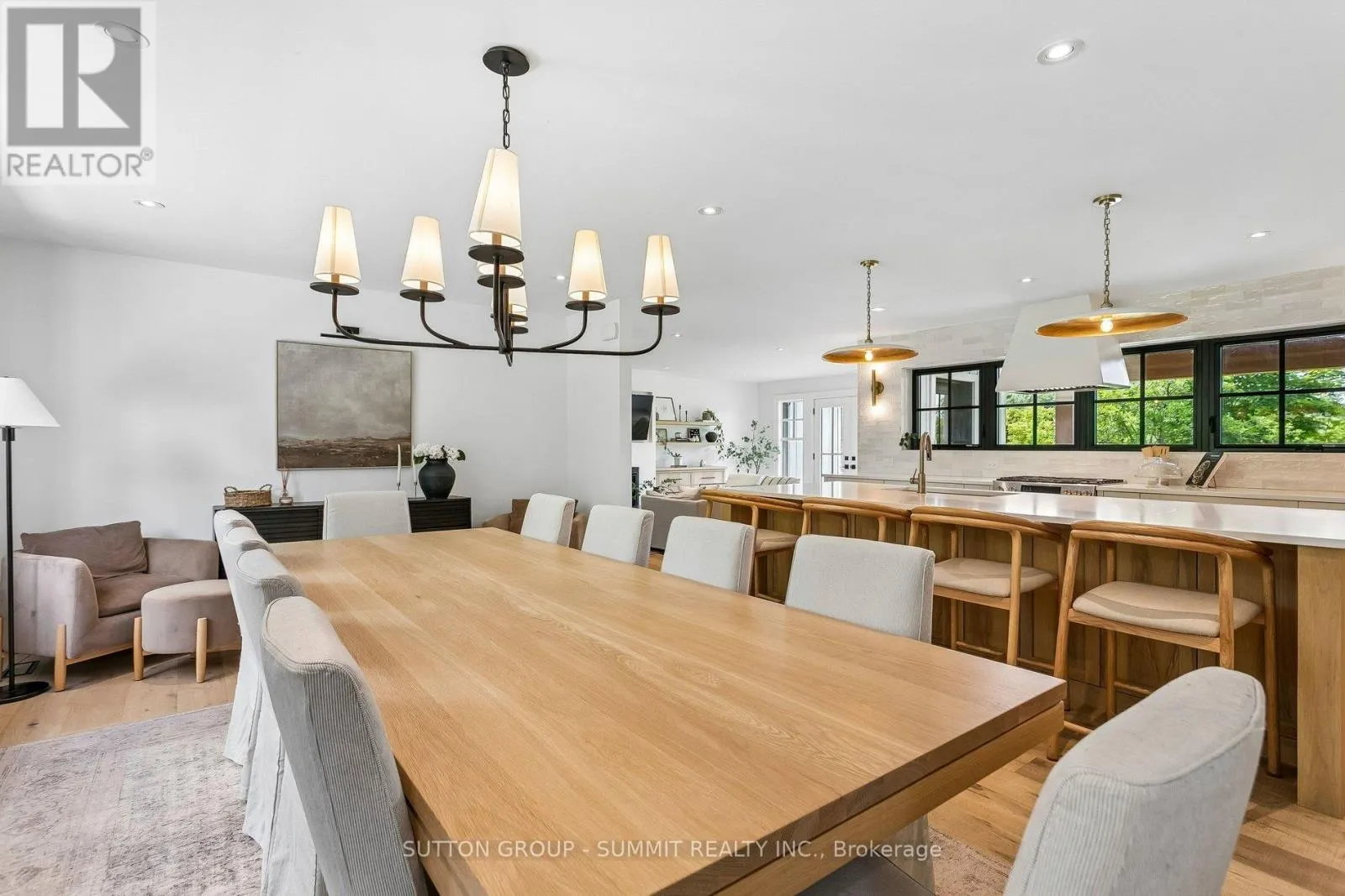 1315 BRITANNIA ROAD