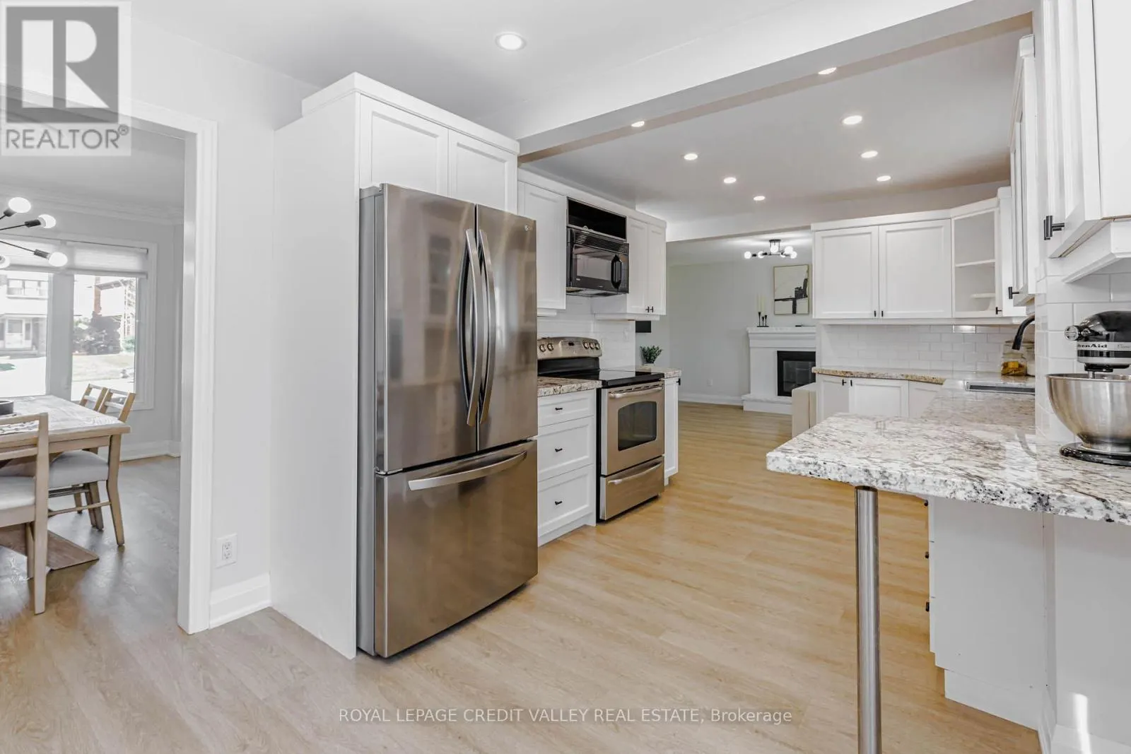85 DEROSE AVENUE