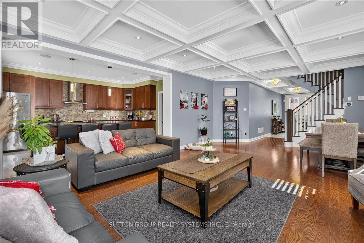 34 BOYCES CREEK COURT