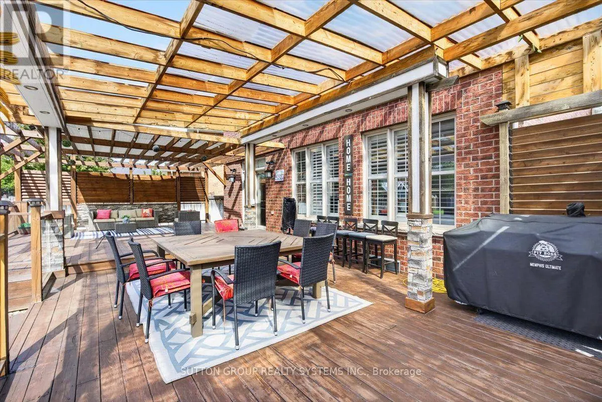 34 BOYCES CREEK COURT