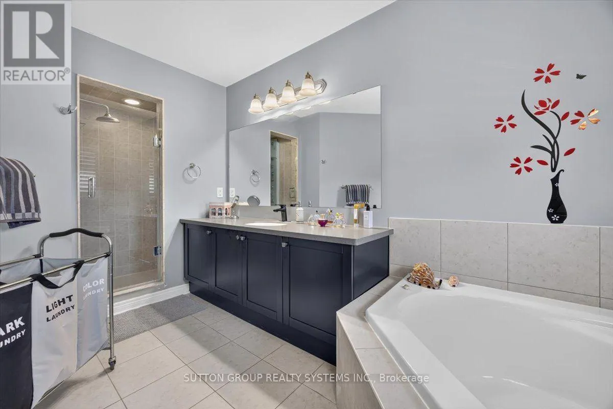 34 BOYCES CREEK COURT