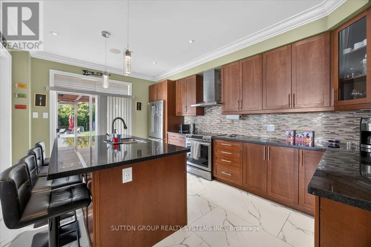 34 BOYCES CREEK COURT