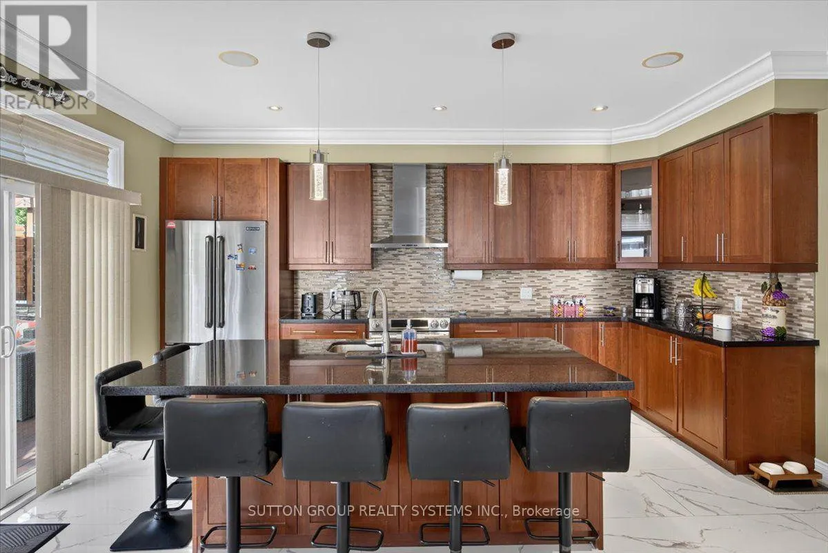 34 BOYCES CREEK COURT