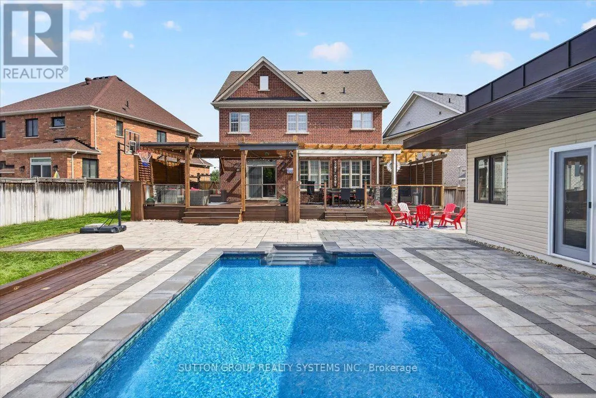34 BOYCES CREEK COURT