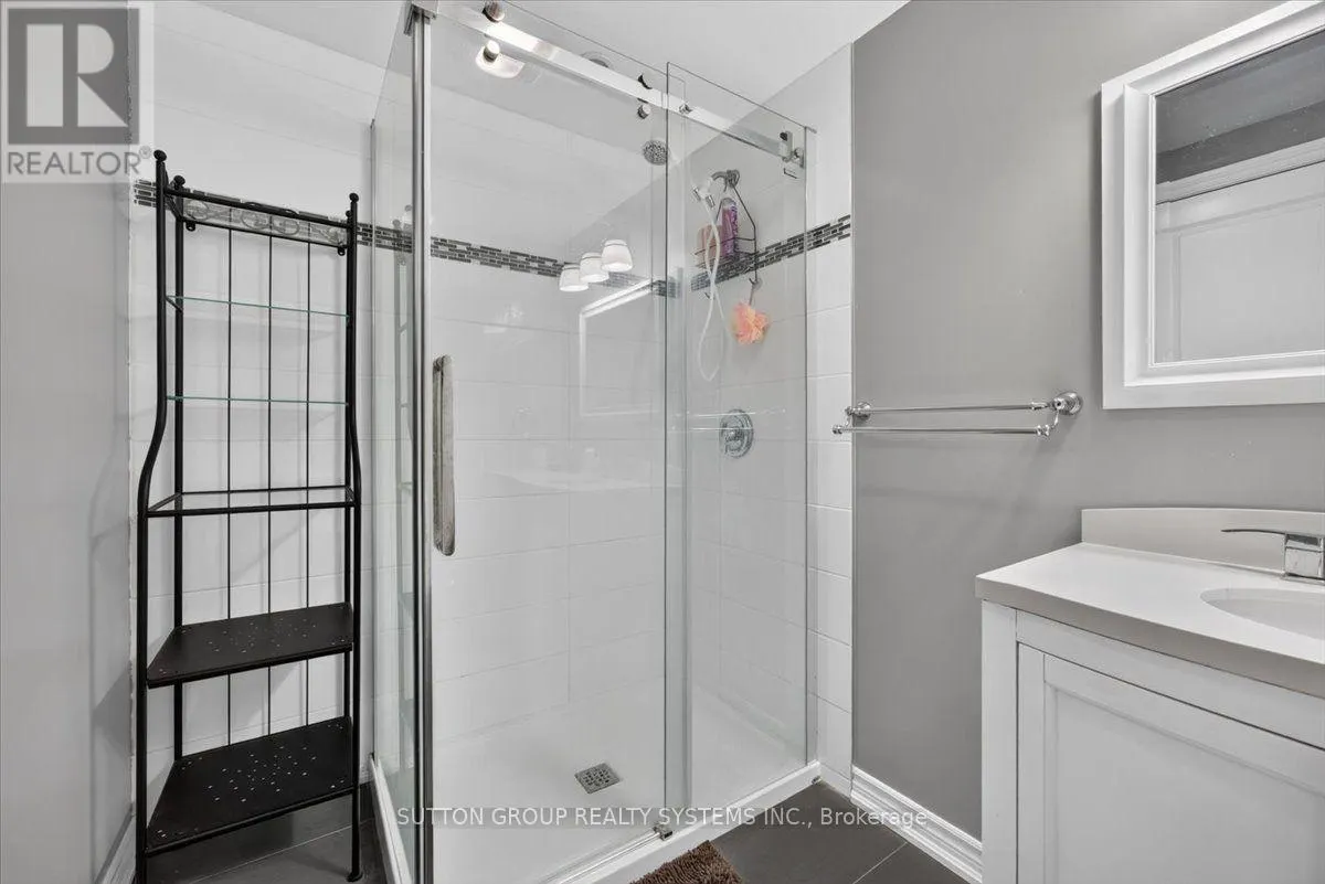 34 BOYCES CREEK COURT