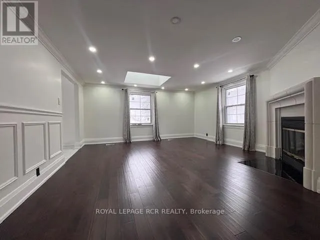 134 QUEEN STREET N