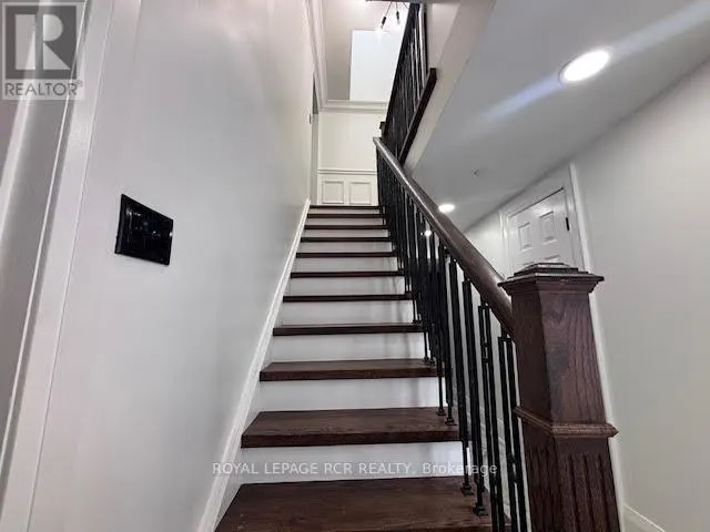 134 QUEEN STREET N