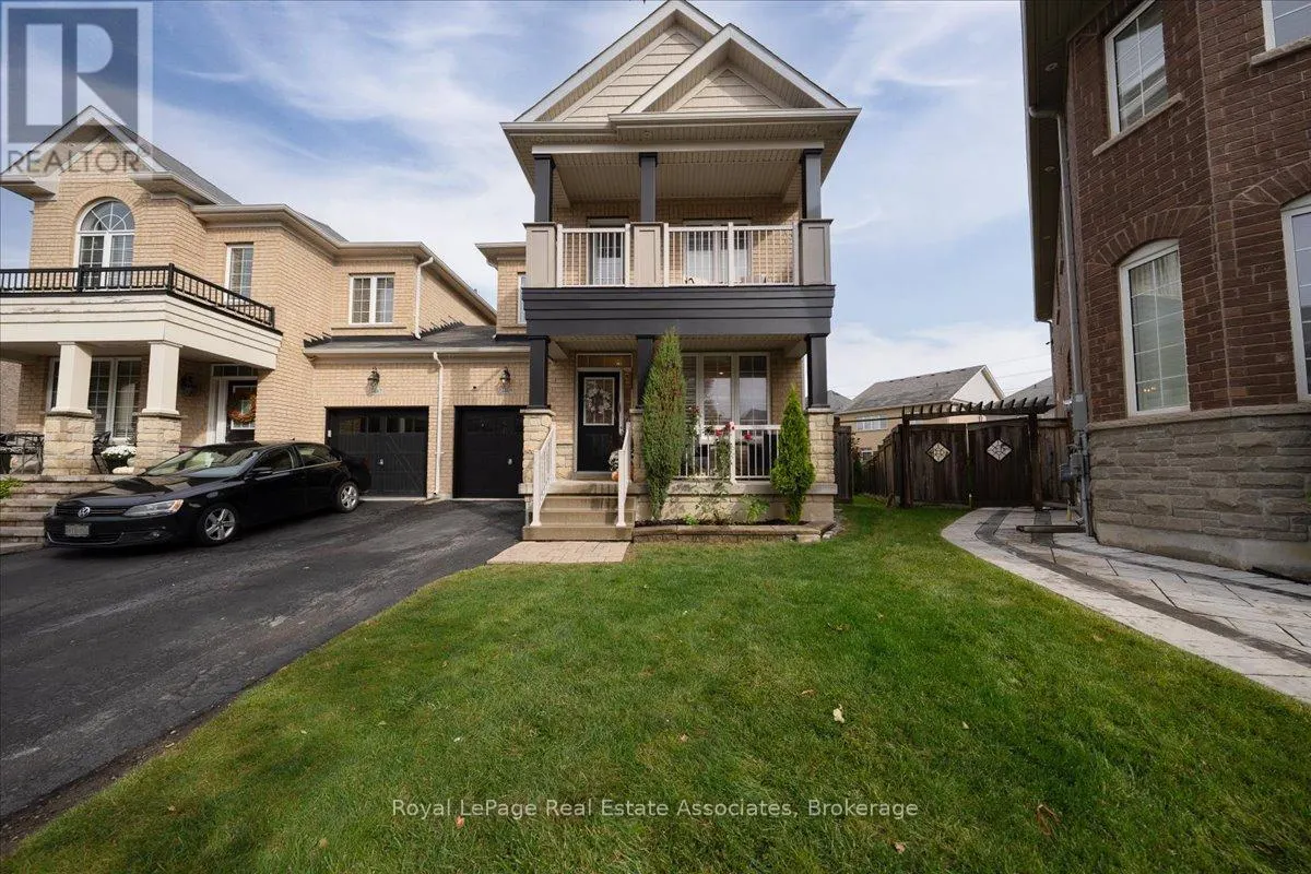 1469 HAWS CRESCENT