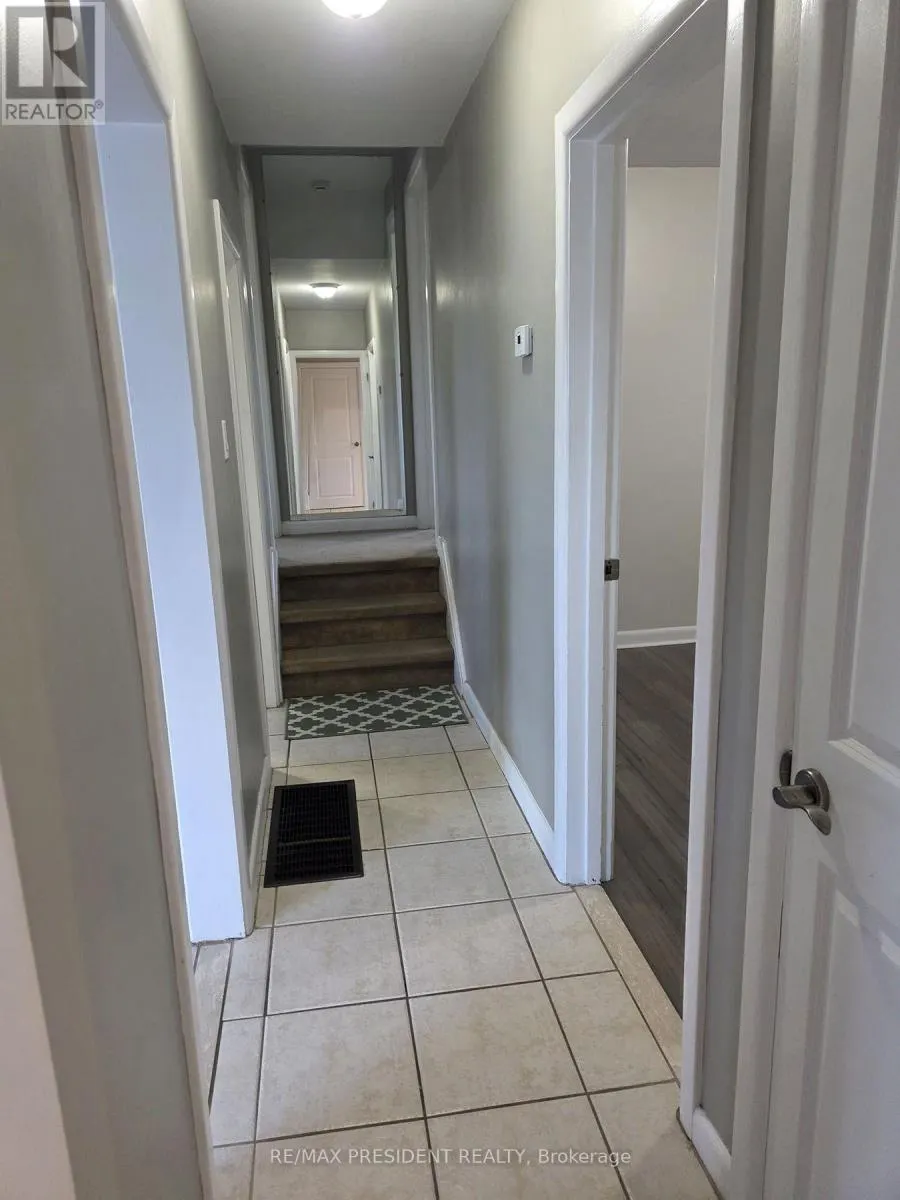 (UPPER) - 2280 MOUNTAINSIDE DRIVE