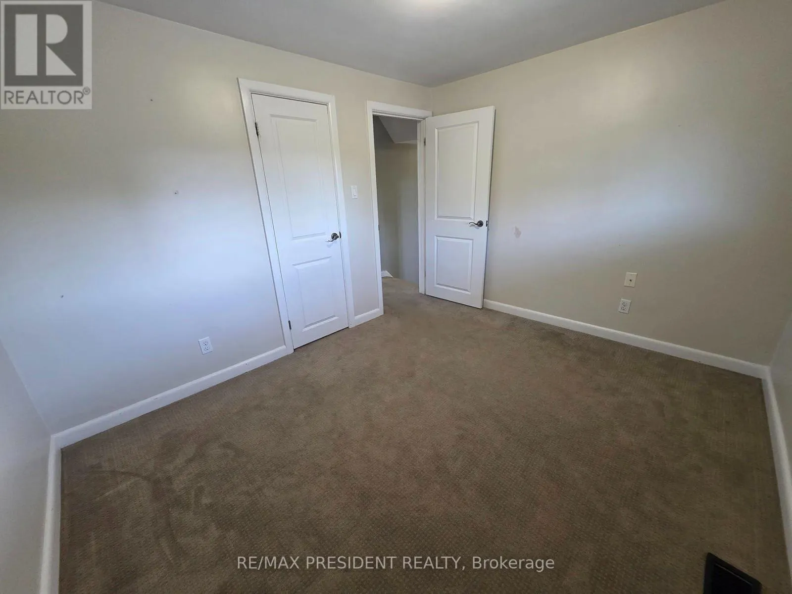 (UPPER) - 2280 MOUNTAINSIDE DRIVE