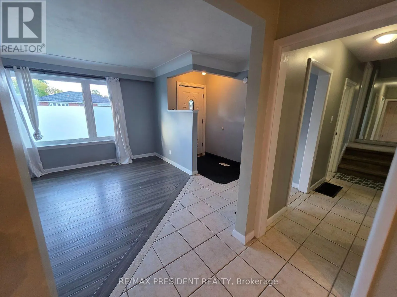 (UPPER) - 2280 MOUNTAINSIDE DRIVE