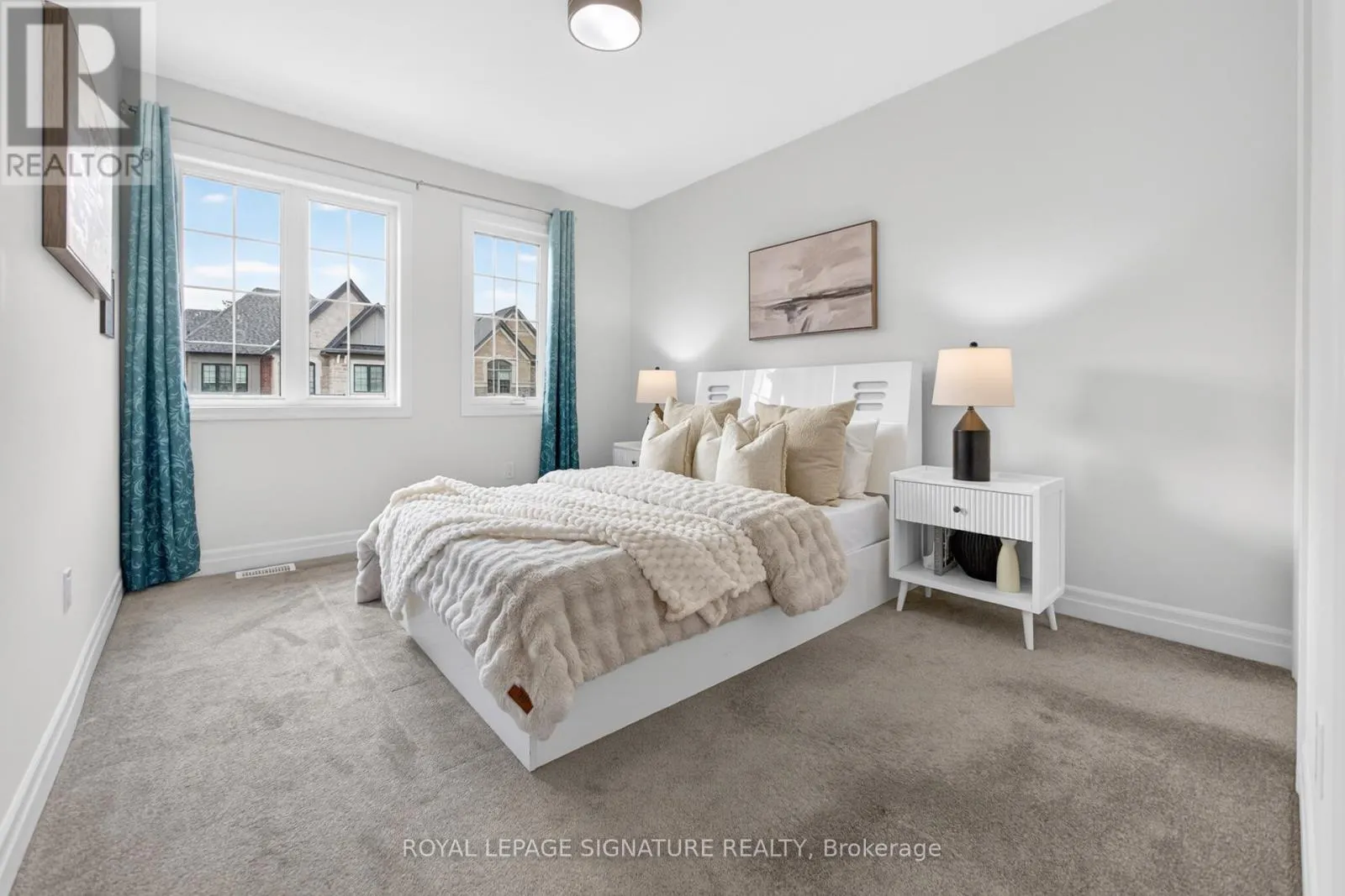 1493 FORD STRATHY CRESCENT