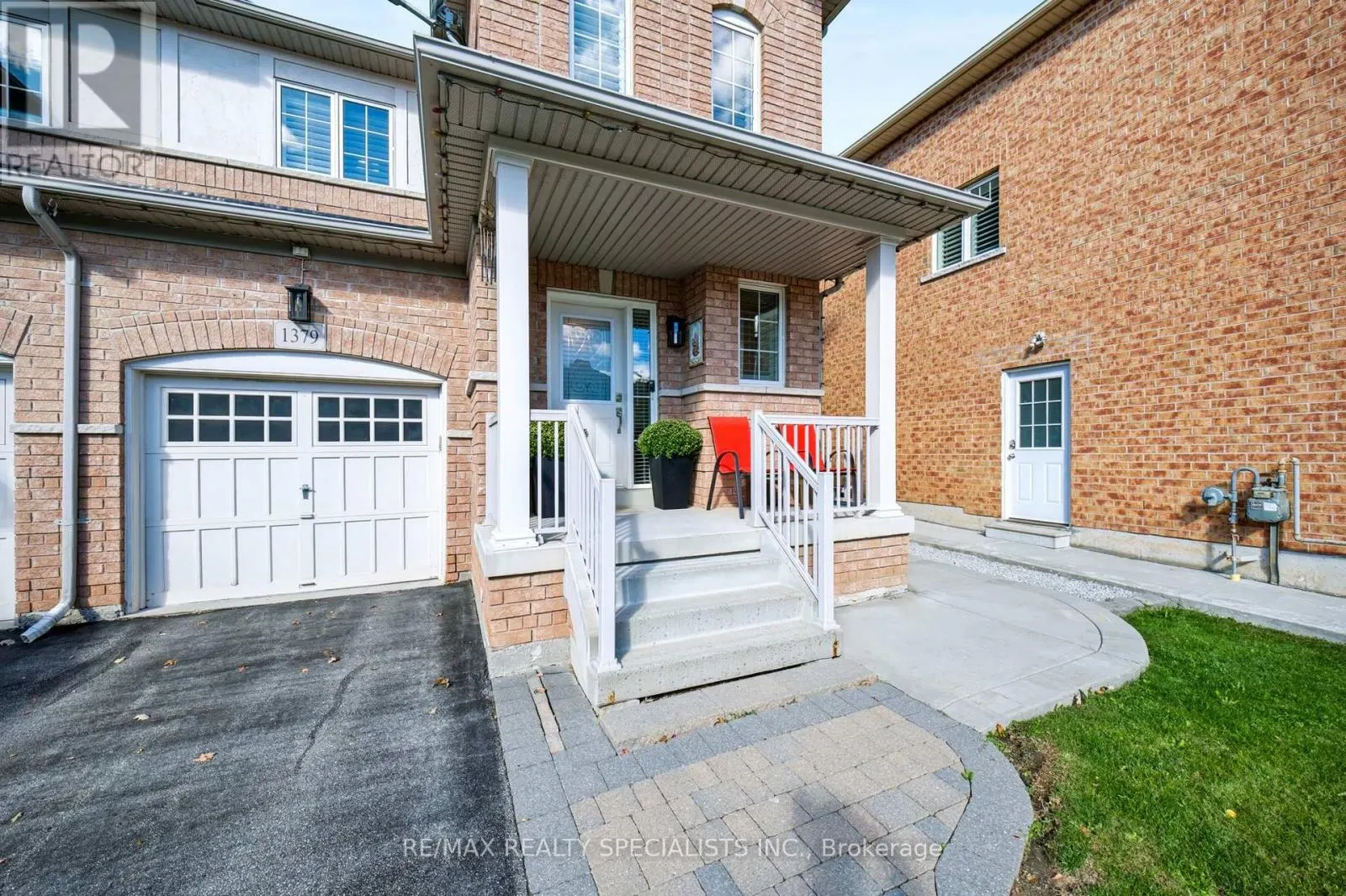 1379 BRANDON TERRACE