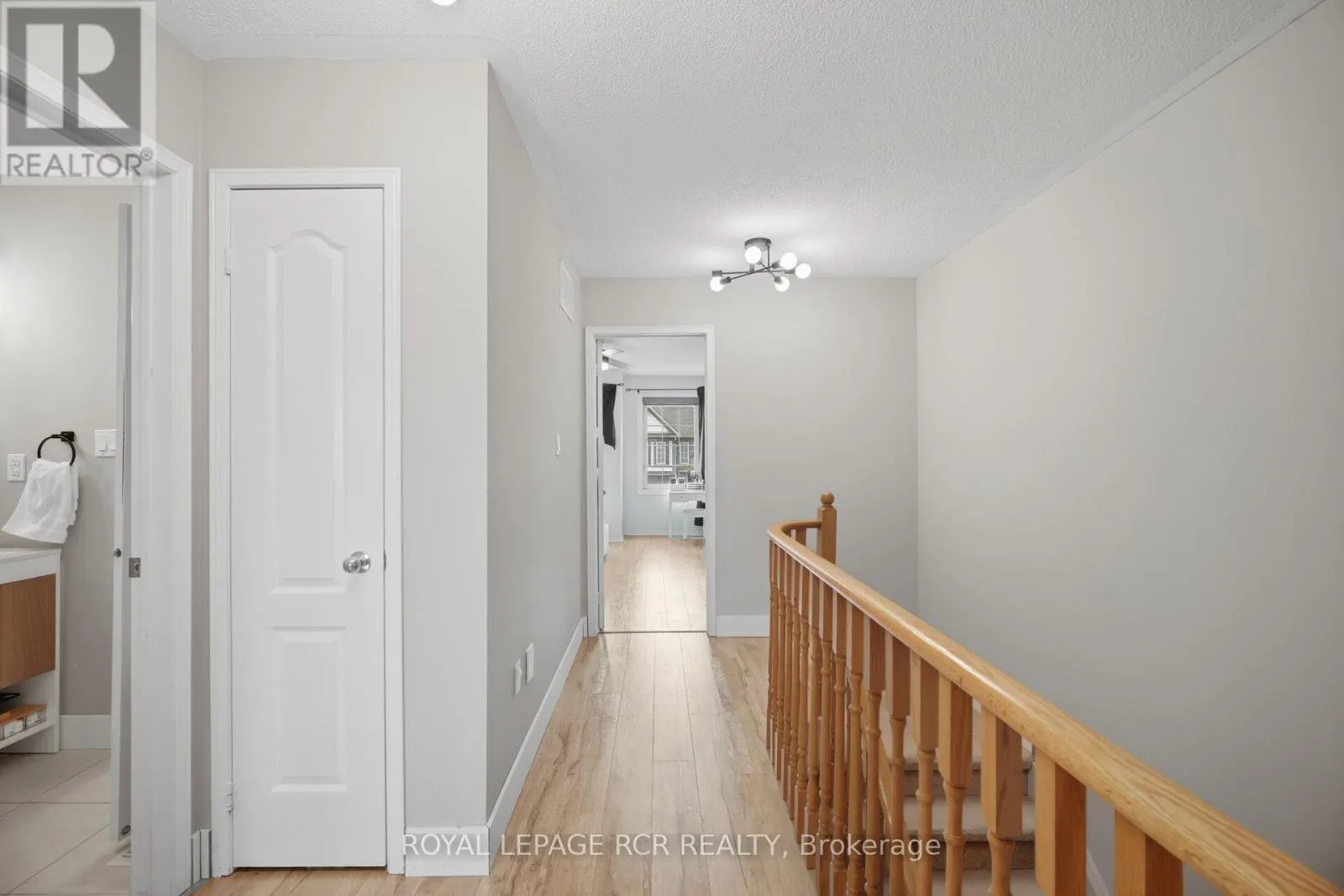 31 ALDERBROOK PLACE