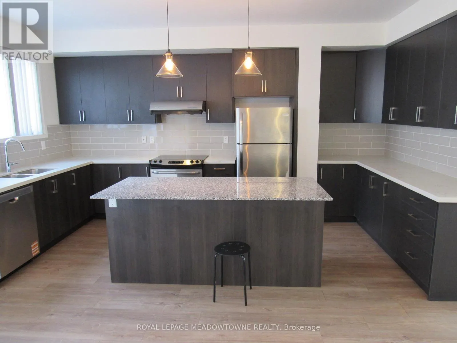 3129 ERNEST APPELBE BOULEVARD
