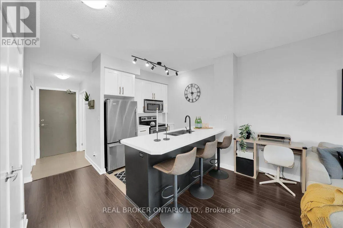 805 - 4065 BRICKSTONE MEWS
