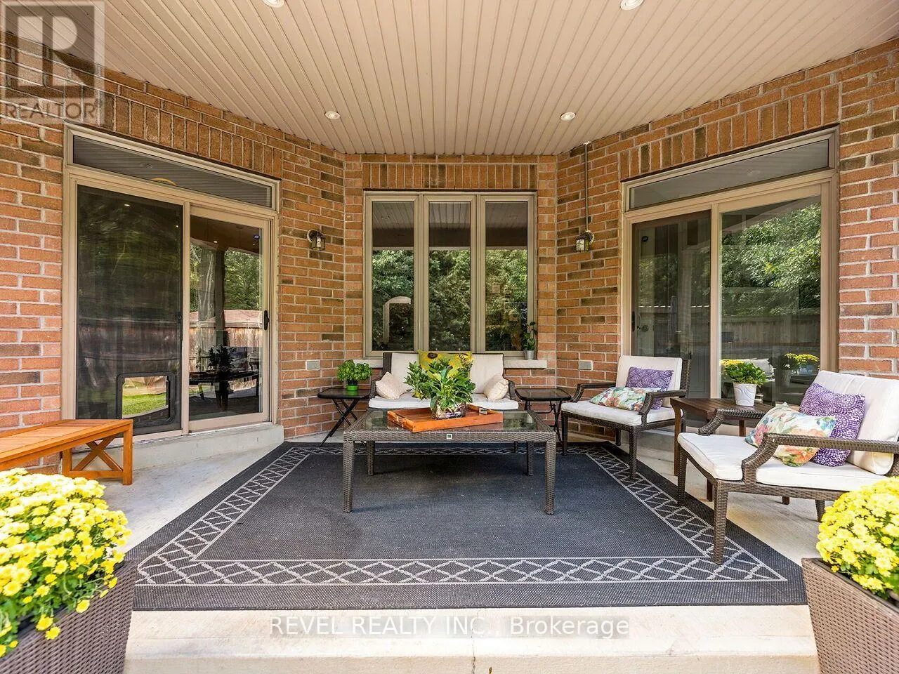 166 FORBES TERRACE