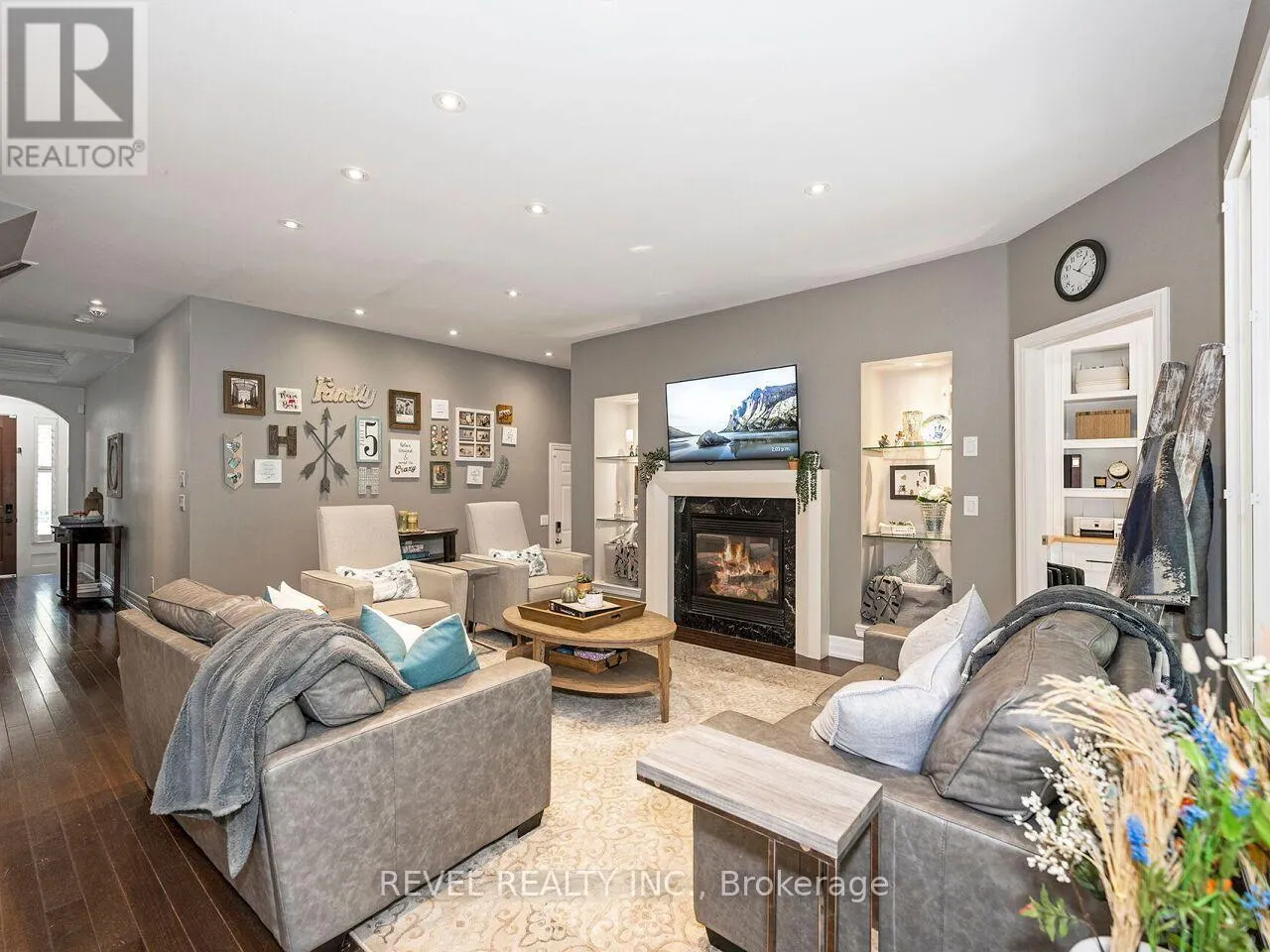 166 FORBES TERRACE