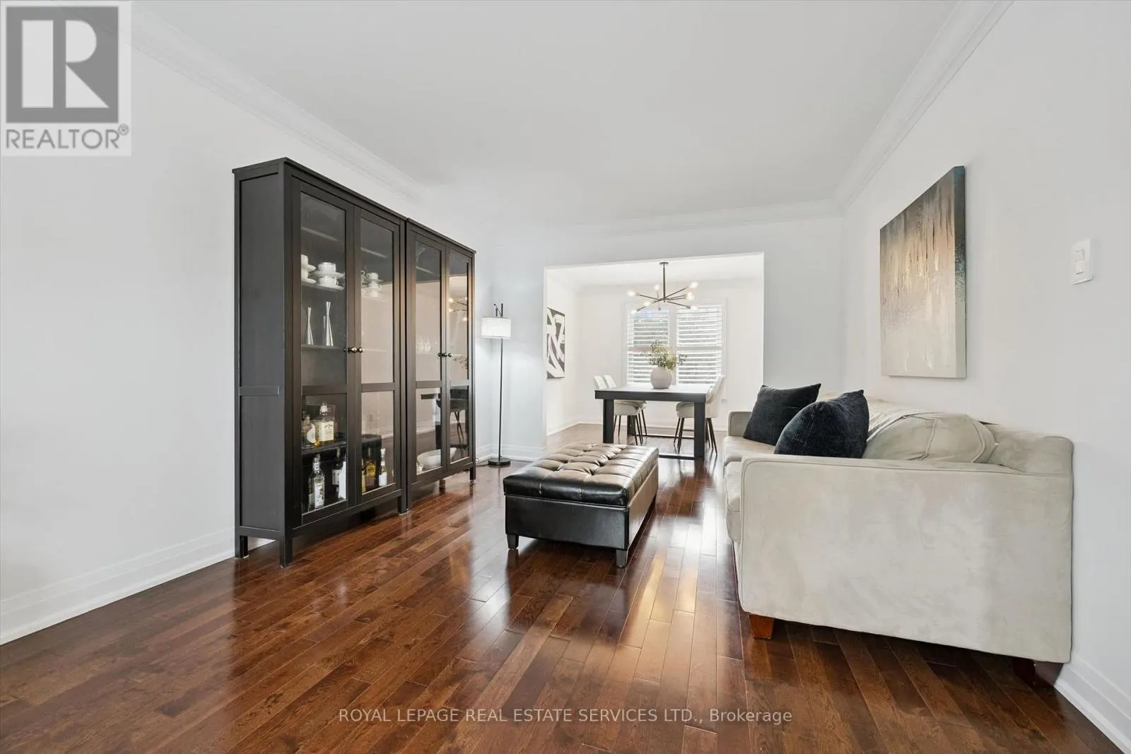 360 RIVER OAKS BOULEVARD W