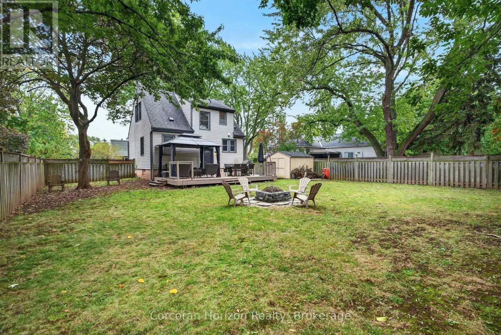 2223 GLENWOOD SCHOOL DRIVE