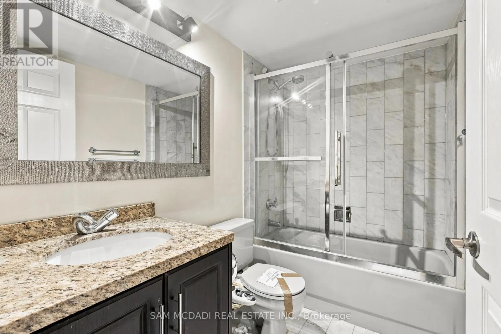 903 - 265 ENFIELD PLACE