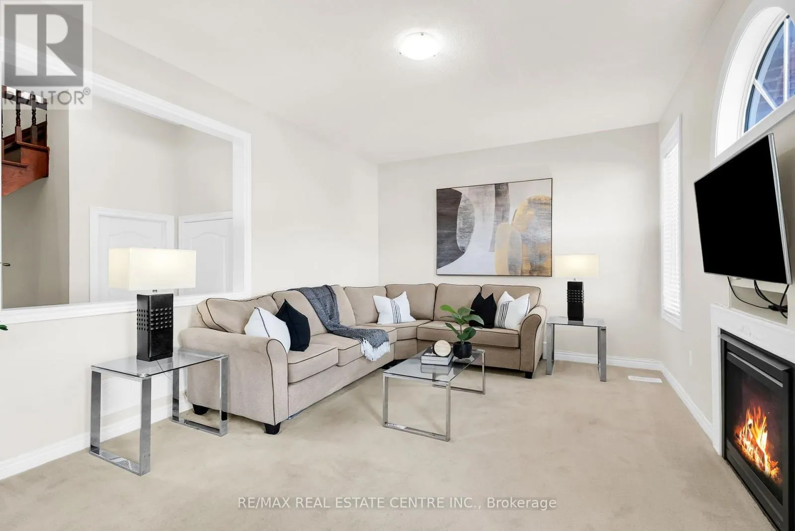 43 DELPHINIUM WAY