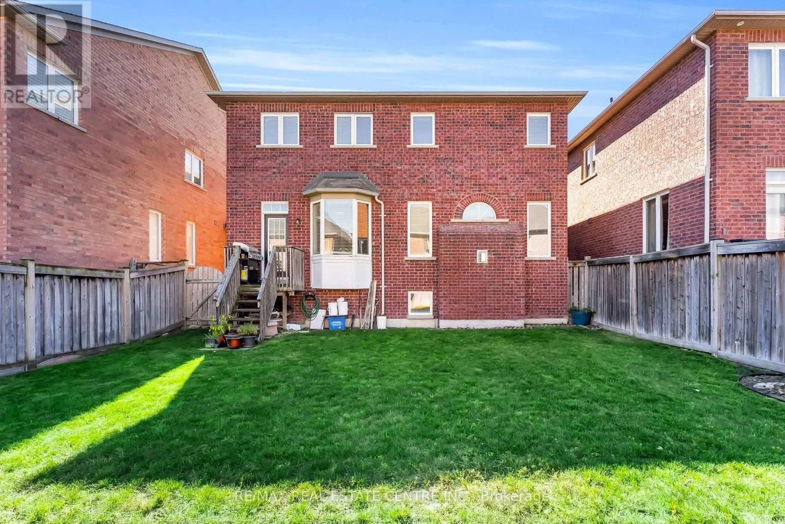 43 DELPHINIUM WAY