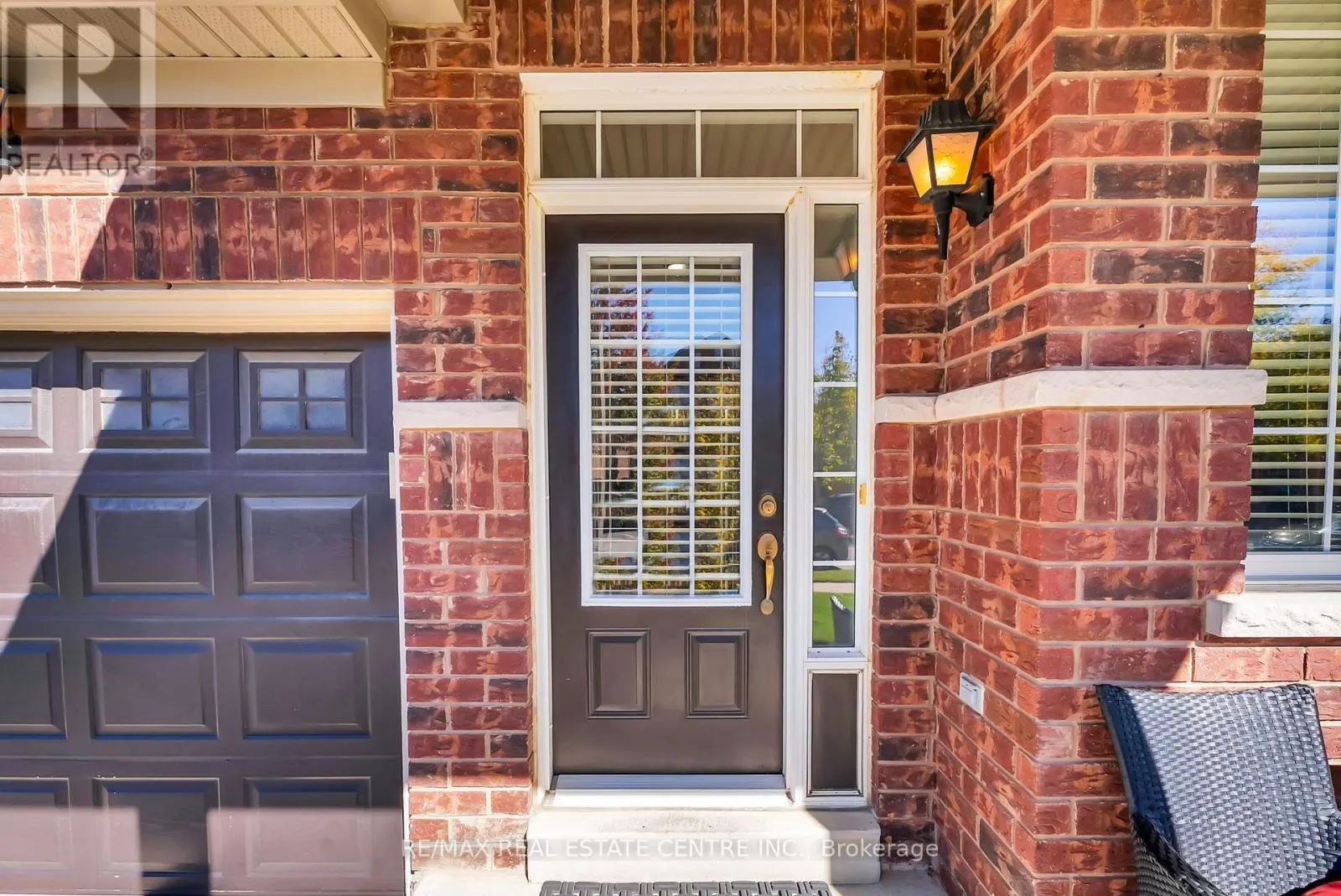 43 DELPHINIUM WAY
