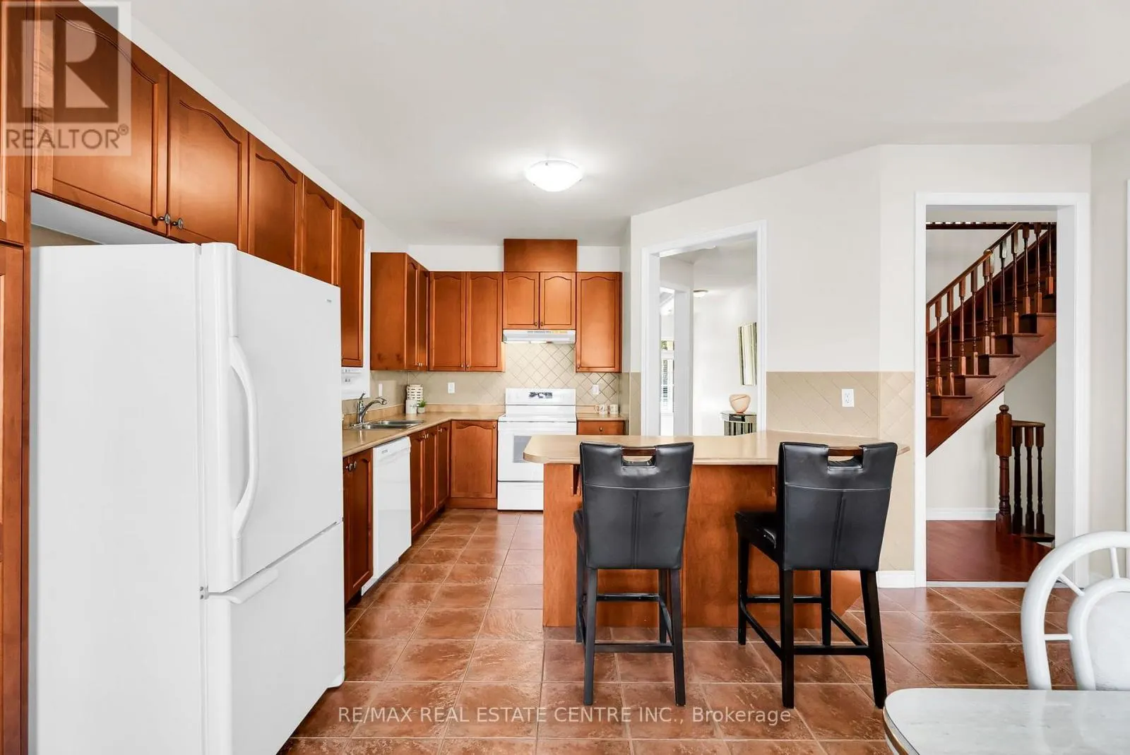 43 DELPHINIUM WAY