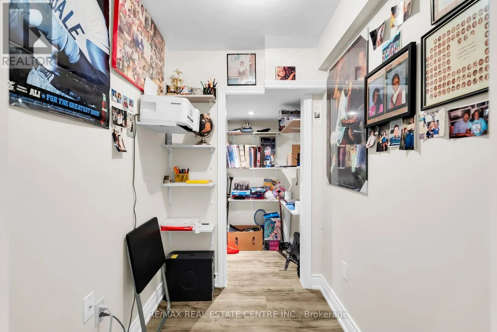 43 DELPHINIUM WAY