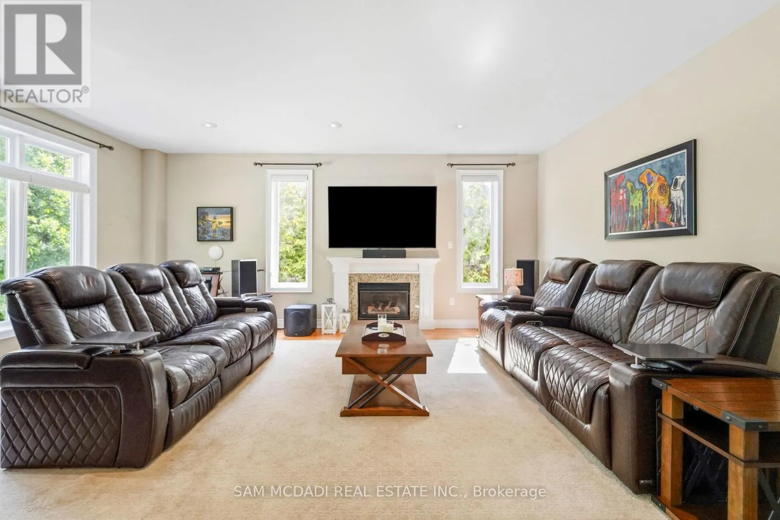 527 MEADOW WOOD ROAD
