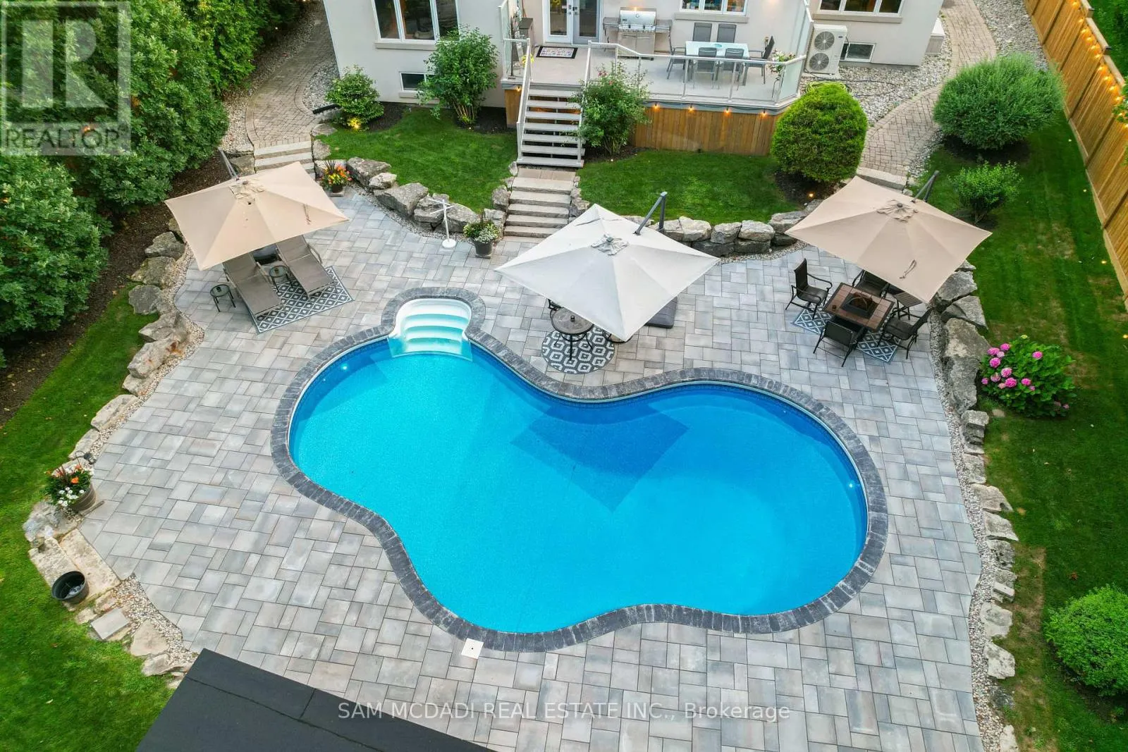 527 MEADOW WOOD ROAD