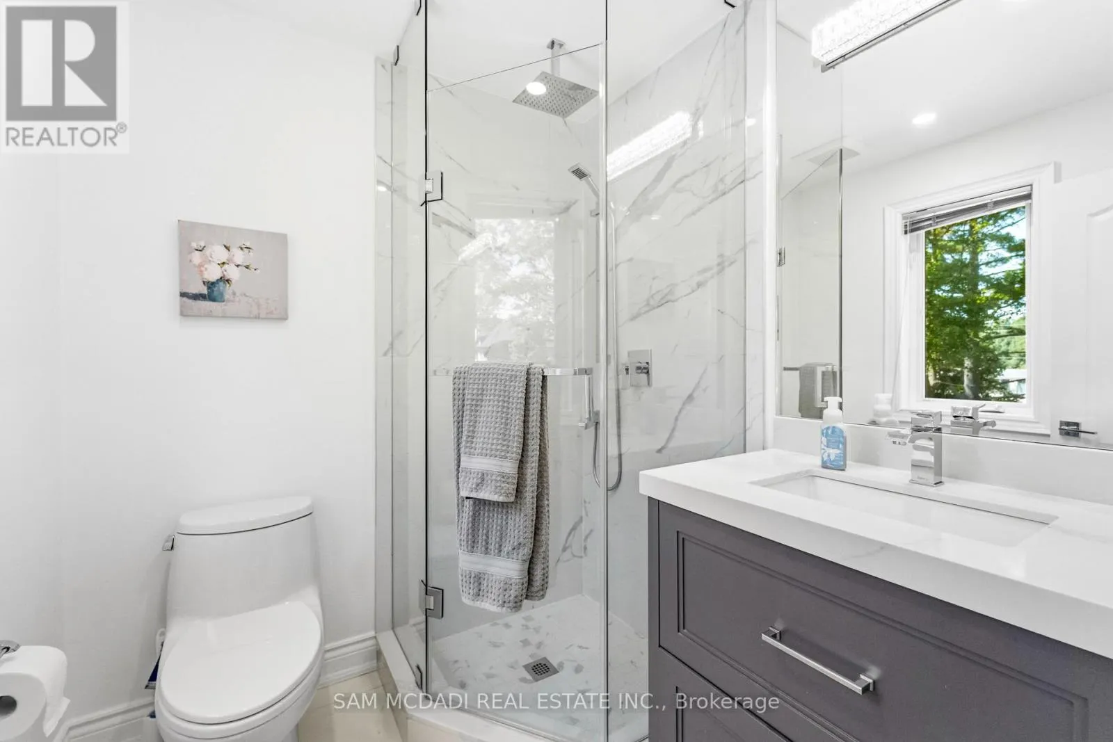 527 MEADOW WOOD ROAD