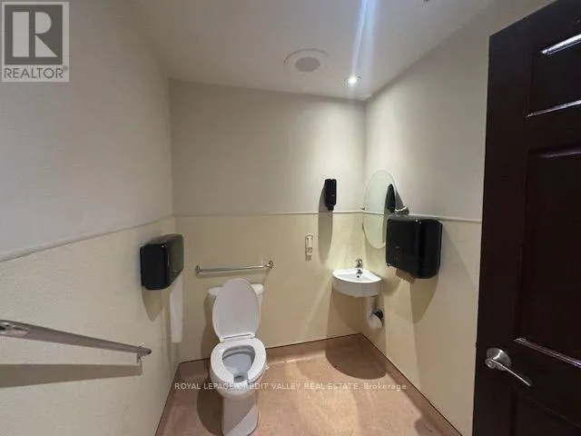 16 - 15 ALLAN DRIVE