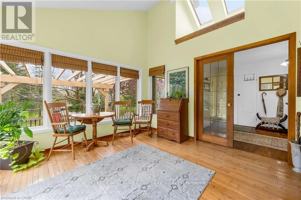 569 CRANE COURT