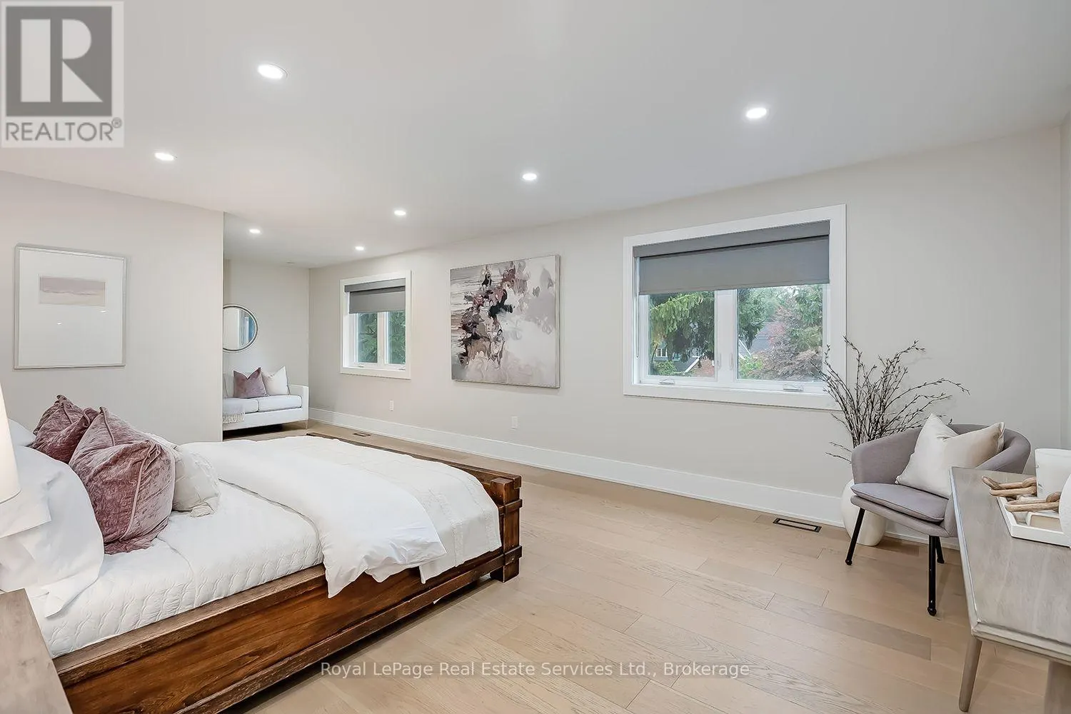 59 FAIRWOOD PLACE E