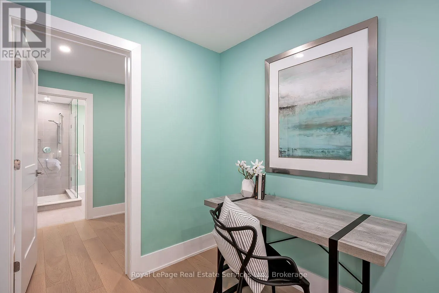 59 FAIRWOOD PLACE E