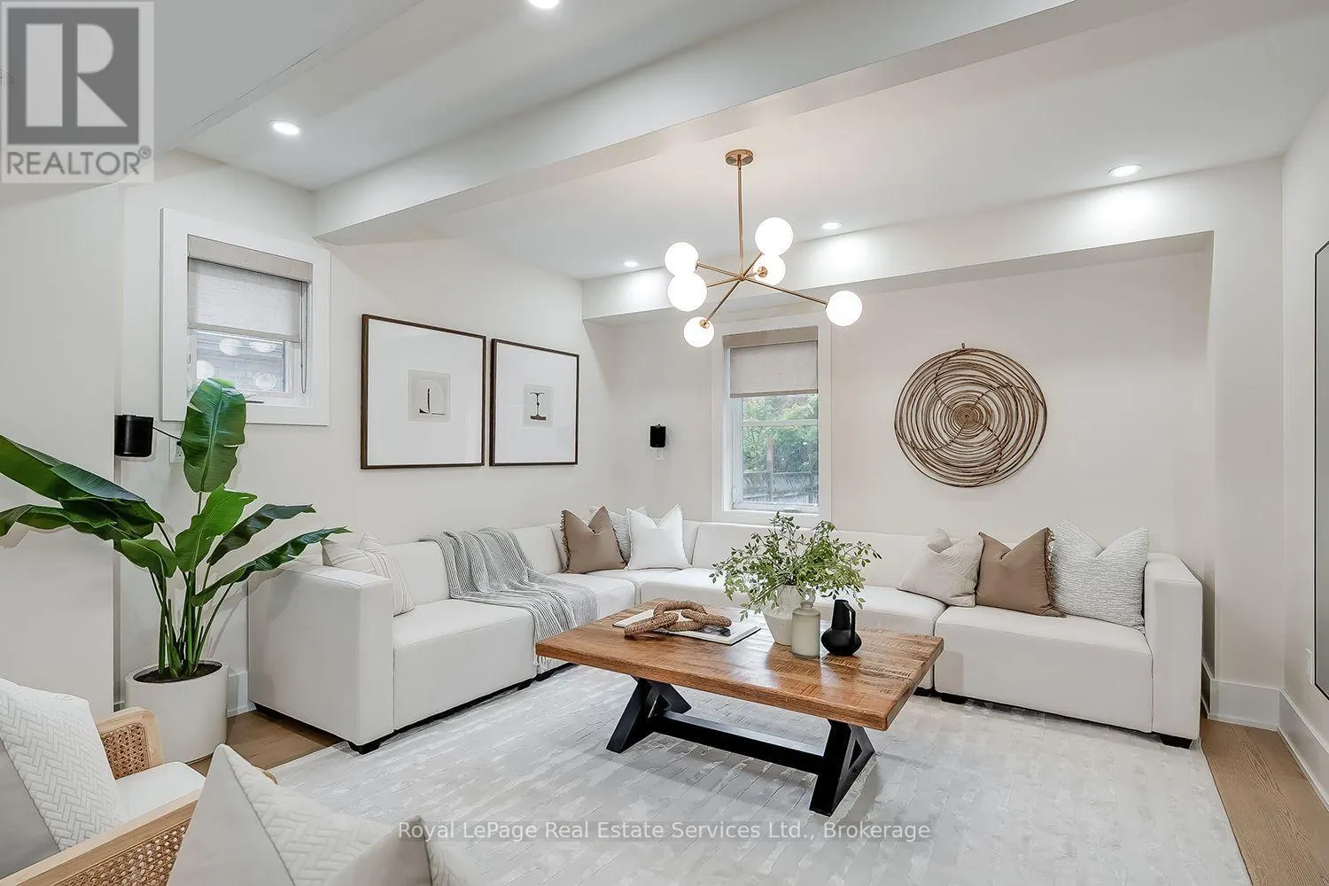 59 FAIRWOOD PLACE E